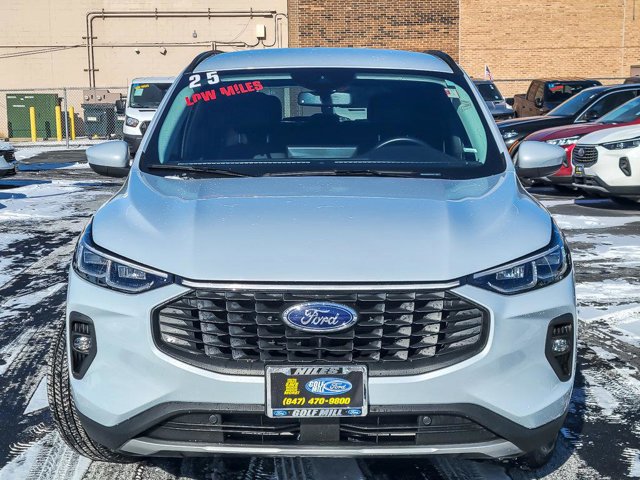 Certified 2025 Ford Escape Platinum image 7