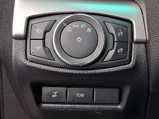 Certified 2018 Ford Explorer XLT w/ Equipment Group 202A image 26
