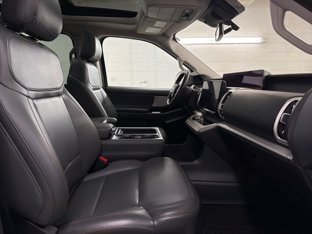 Certified 2025 Ford Expedition Active RWD image 32