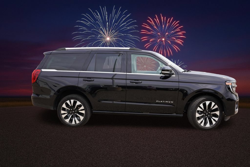 Certified 2025 Ford Expedition Platinum w/ Driver's Package AWD/4WD image 3