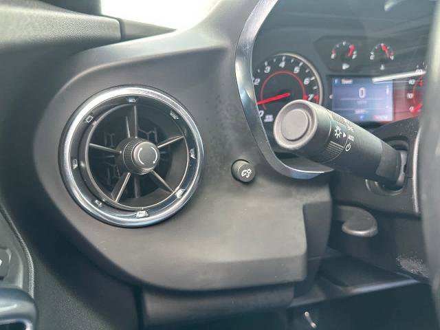 Used 2022 Chevrolet Camaro LT RWD image 23
