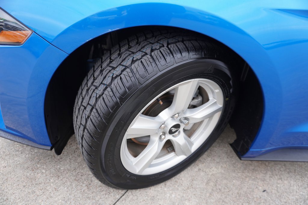 Certified 2019 Ford Mustang Coupe image 24