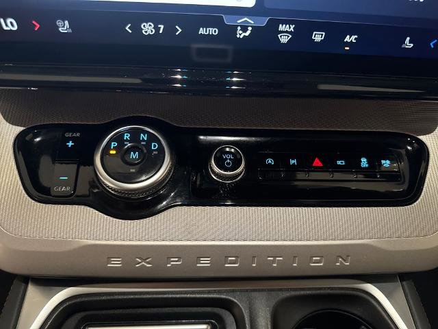 Certified 2025 Ford Expedition Active RWD image 29