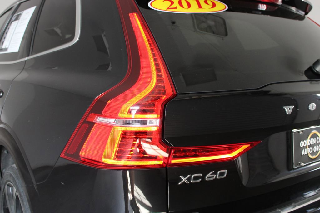 Used 2019 Volvo XC60 T5 Inscription w/ Protection Package Premier FWD image 57