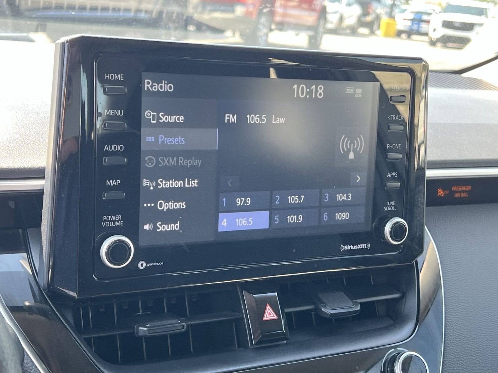 Used 2022 Toyota Corolla LE FWD image 18