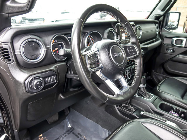 Used 2022 Jeep Gladiator Overland w/ Popular Equipment Package AWD/4WD image 11