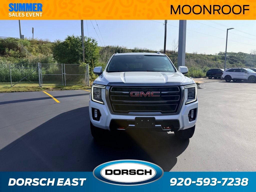 Used 2023 GMC Yukon XL AT4 w/ AT4 Premium Package AWD/4WD image 3