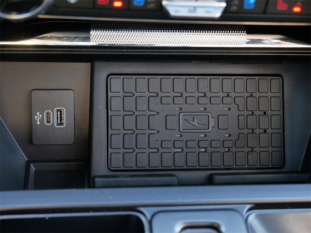 Certified 2025 Ford F150 Lariat w/ Equipment Group 502A High image 29