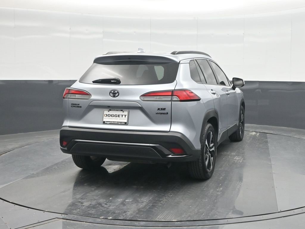 Used 2023 Toyota Corolla Cross XSE w/ Convenience Package image 24