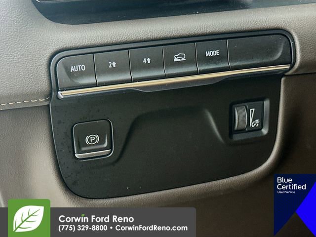 Used 2022 Cadillac Escalade Premium Luxury AWD/4WD image 14