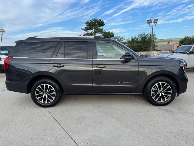 Certified 2025 Ford Expedition Platinum AWD/4WD image 4