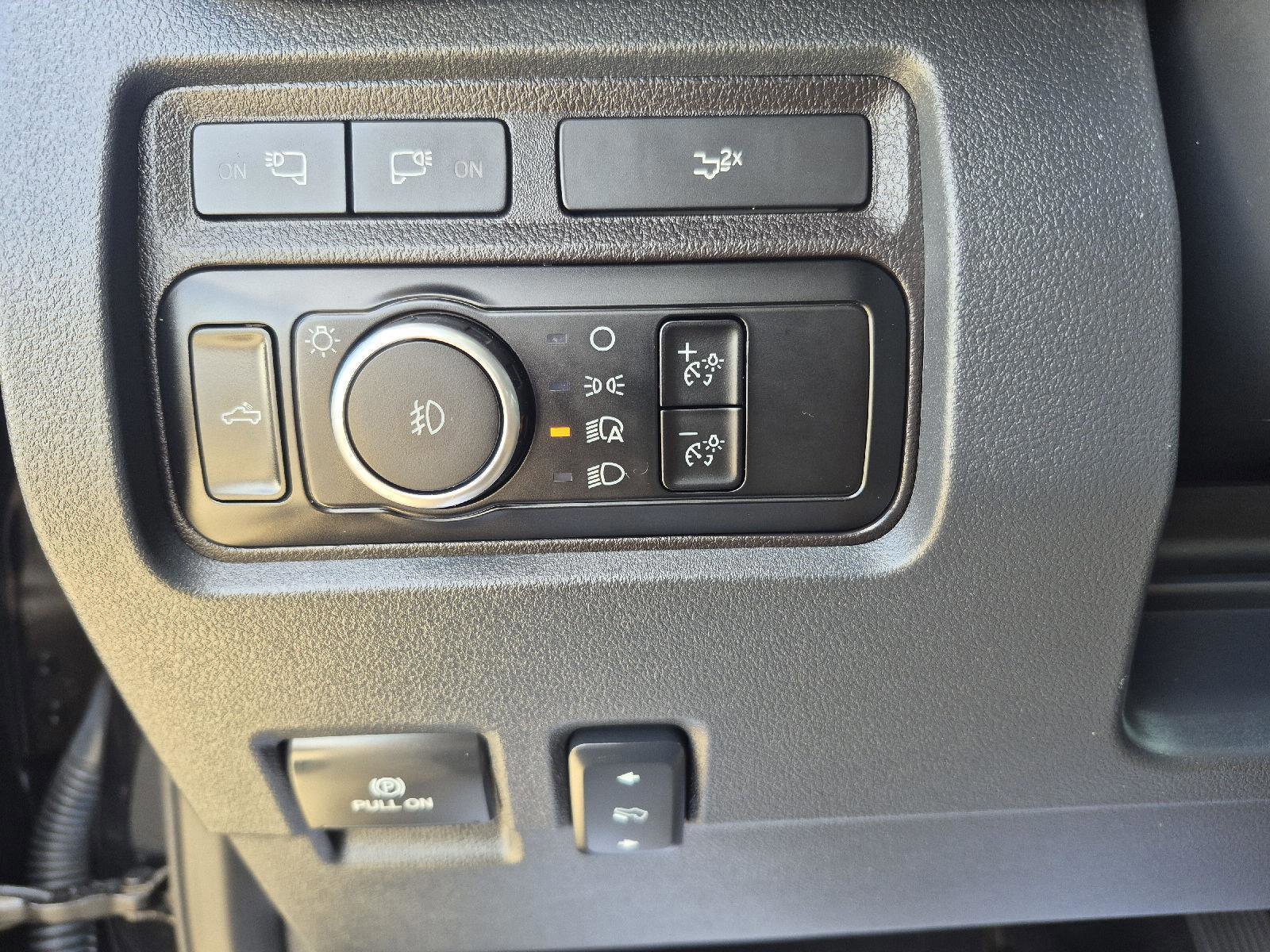 Certified 2024 Ford F250 Lariat w/ Lariat Ultimate Package image 19