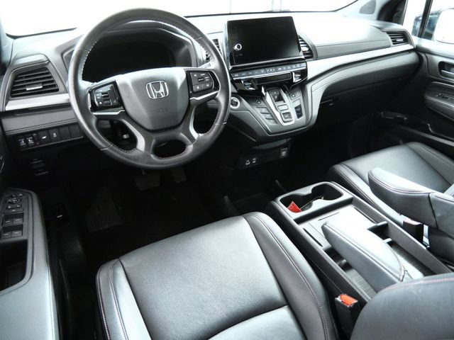 Used 2025 Honda Odyssey Sport-L image 4