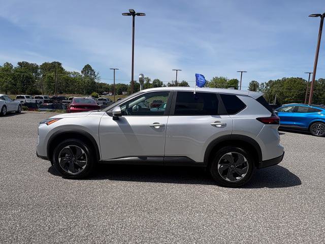 Used 2025 Nissan Rogue SV FWD image 6