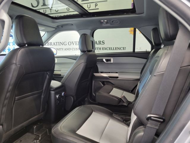 Certified 2023 Ford Explorer XLT w/ Equipment Group 202A AWD/4WD image 22