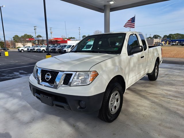 Used 2019 Nissan Frontier S image 3