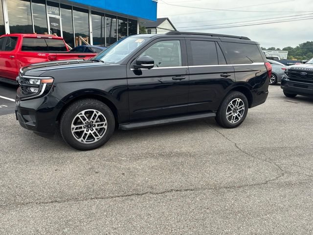 Certified 2025 Ford Expedition Active AWD/4WD image 15