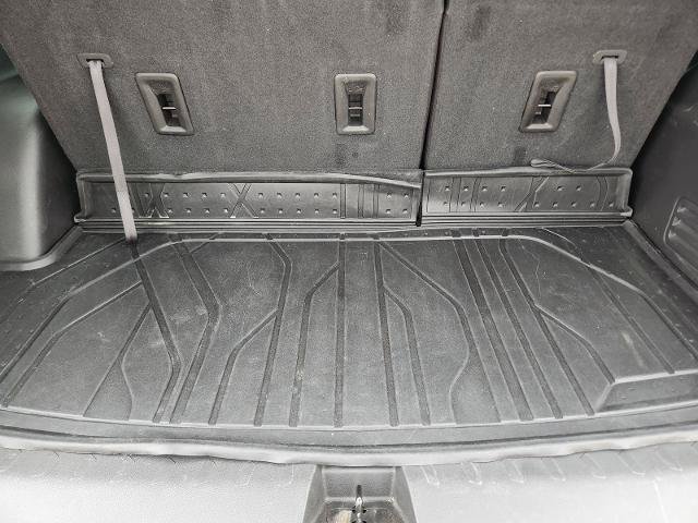 Used 2023 Chevrolet Traverse RS w/ LPO, Floor Liner Package AWD/4WD image 30