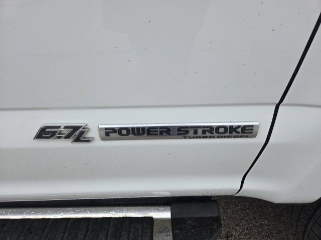 Certified 2022 Ford F250 Lariat w/ Chrome Package image 5