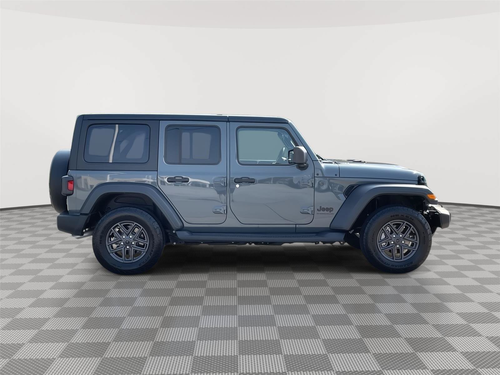 Used 2025 Jeep Wrangler Unlimited Sport AWD/4WD image 6