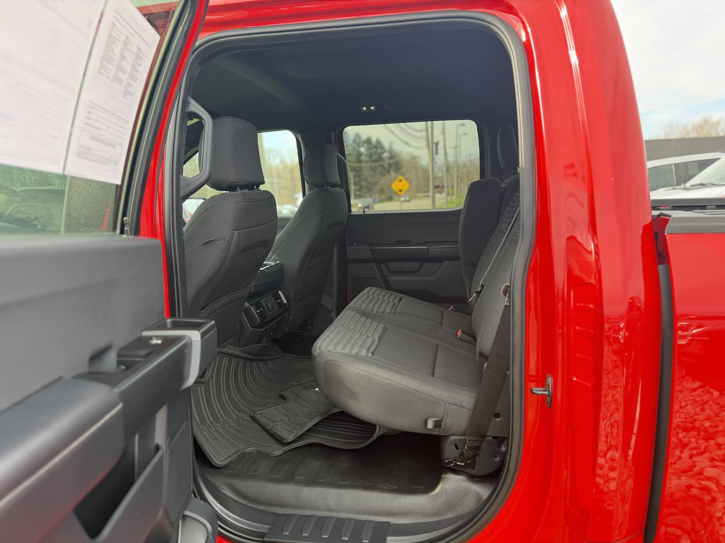 Certified 2022 Ford F150 XL w/ STX Appearance Package AWD/4WD image 11