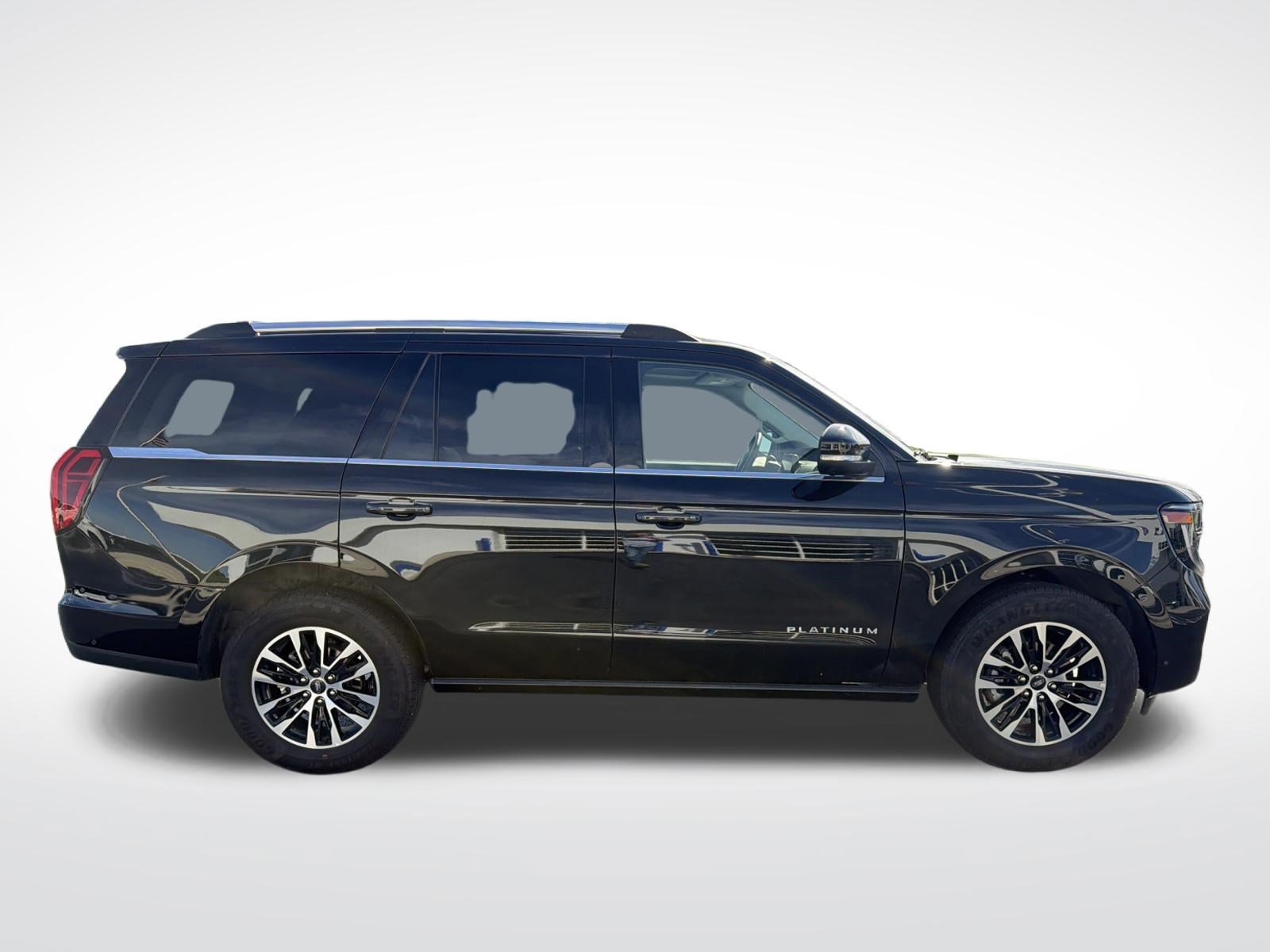 Certified 2025 Ford Expedition Platinum AWD/4WD image 5