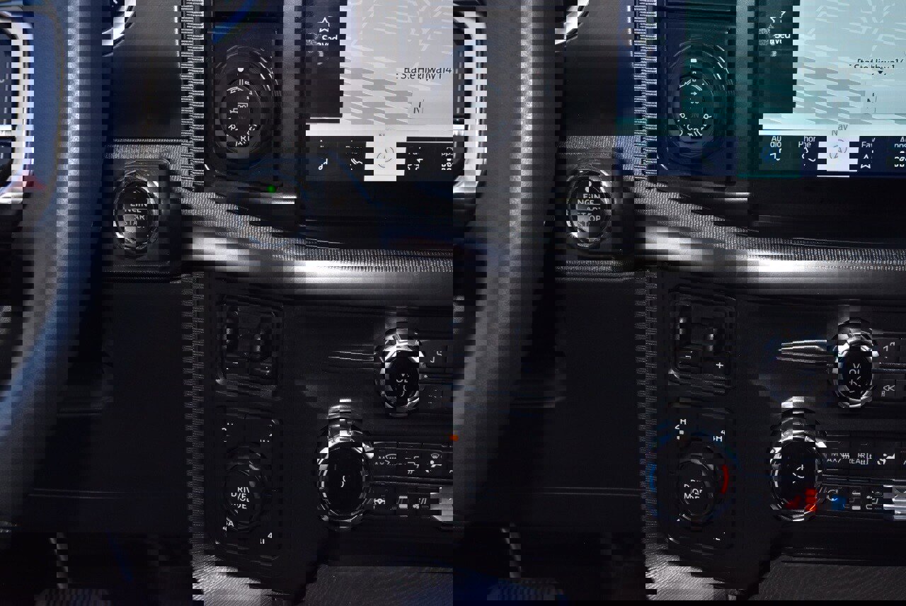 Certified 2022 Ford F150 Platinum w/ Equipment Group 701A High image 30