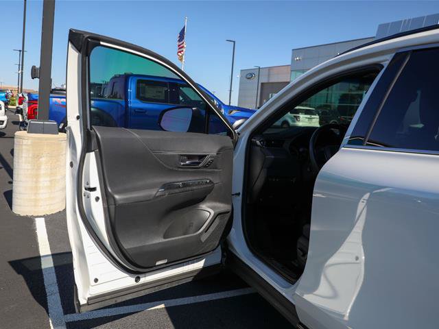 Used 2023 Toyota Venza Nightshade AWD/4WD image 20