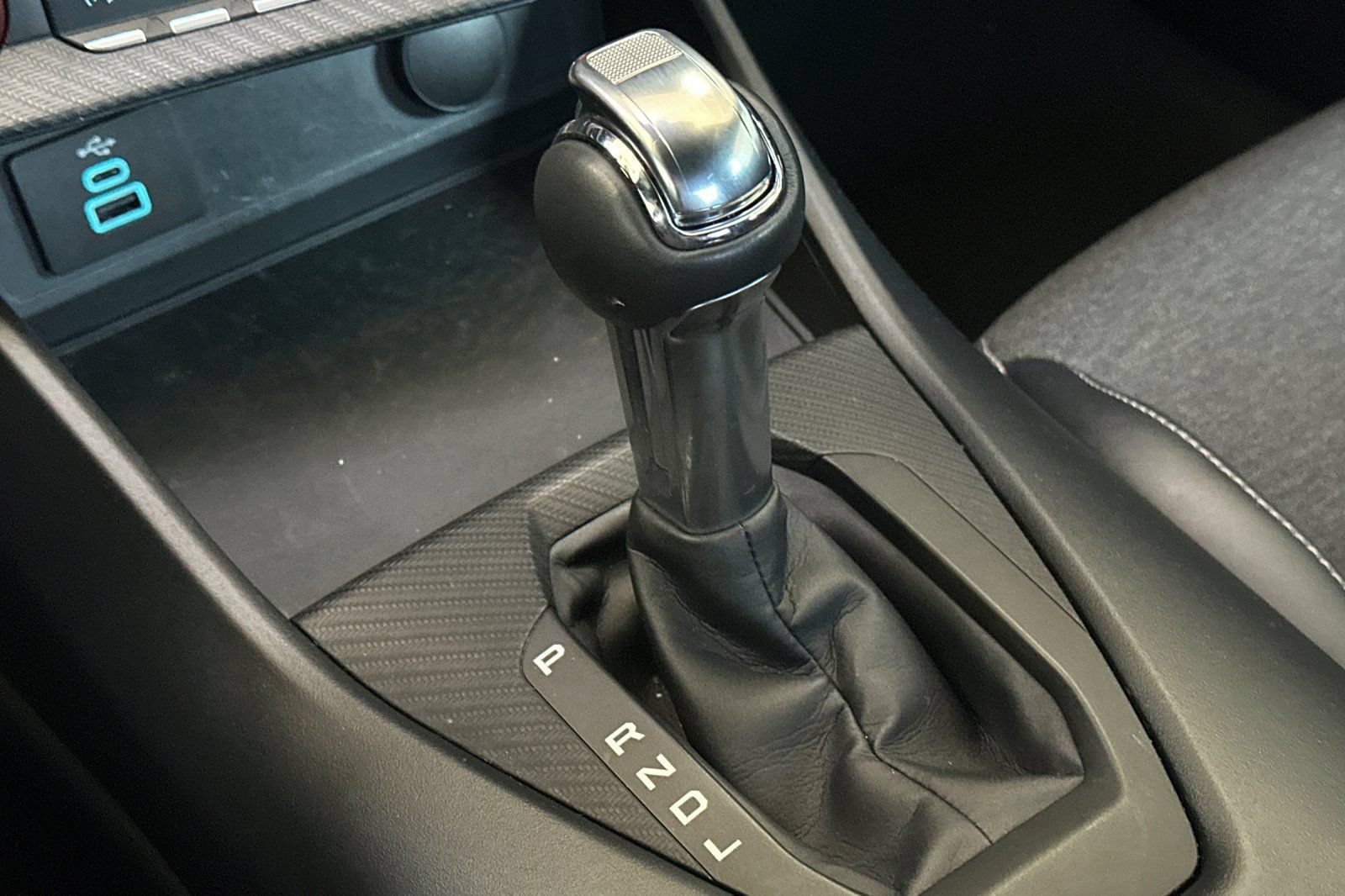 Certified 2024 Ford Mustang Coupe RWD image 21