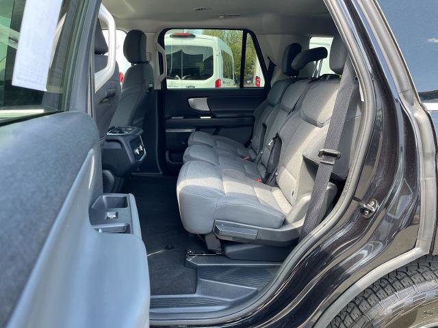 Certified 2025 Ford Expedition Active image 13