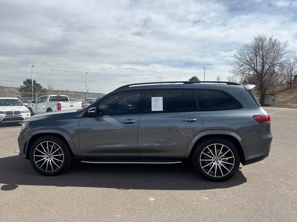 Used 2022 Mercedes-Benz GLS 450 4MATIC image 2