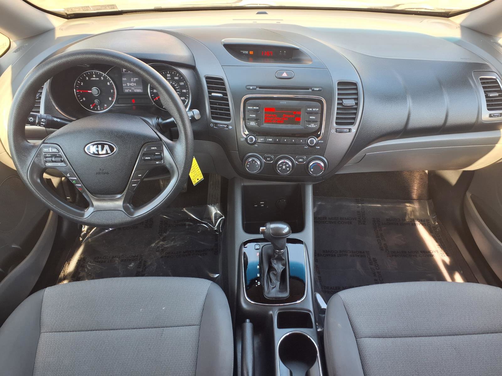 Used 2018 Kia Forte LX image 12