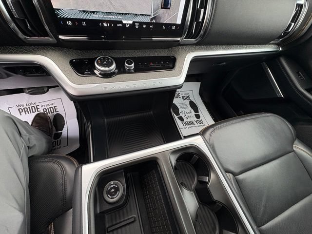 Certified 2025 Ford Expedition Tremor AWD/4WD image 23