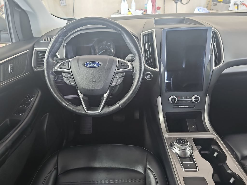 Certified 2023 Ford Edge SEL AWD/4WD image 15