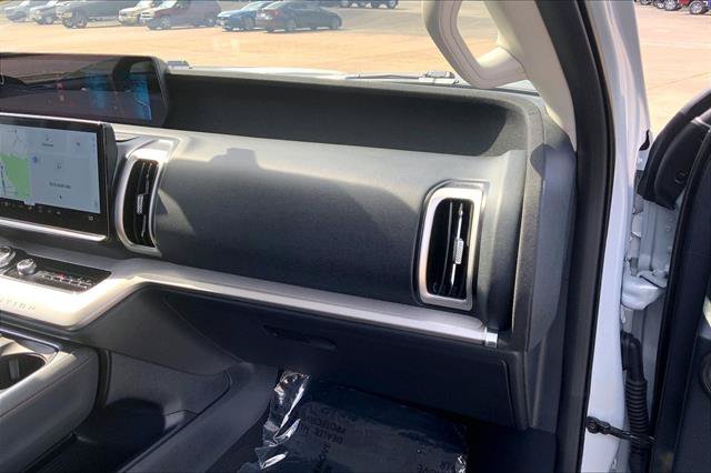 Certified 2025 Ford Expedition Active RWD image 22