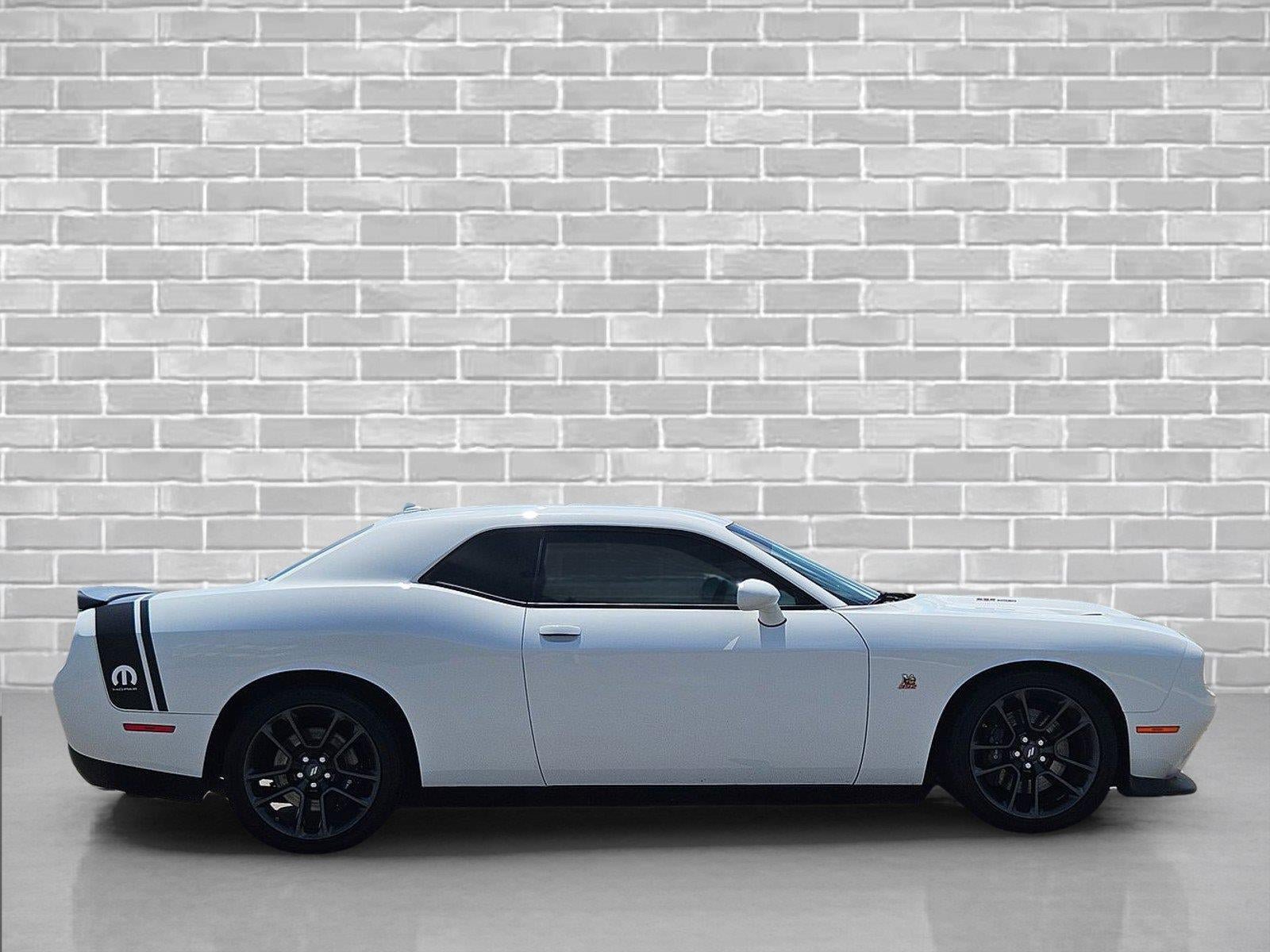 Used 2021 Dodge Challenger R/T Scat Pack w/ Scat Pack Stripe RWD image 4