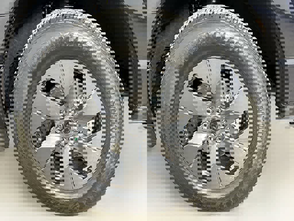 Certified 2024 Ford F150 Lightning XLT image 8