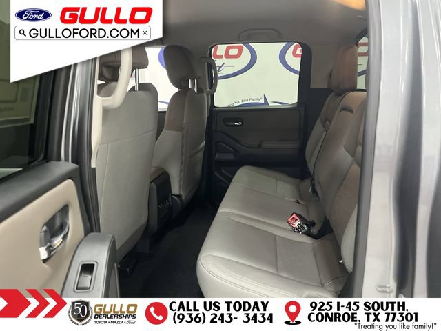 Used 2024 Nissan Frontier SV w/ SV Convenience Package RWD image 14