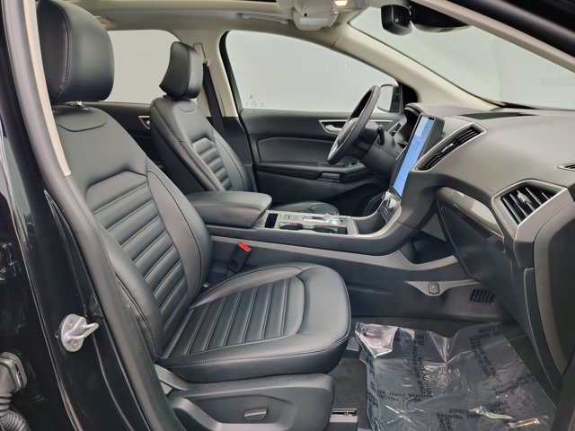 Certified 2024 Ford Edge SEL w/ Convenience Package AWD/4WD image 29
