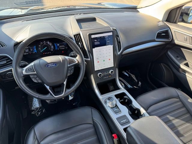Certified 2024 Ford Edge SEL w/ Convenience Package AWD/4WD image 5