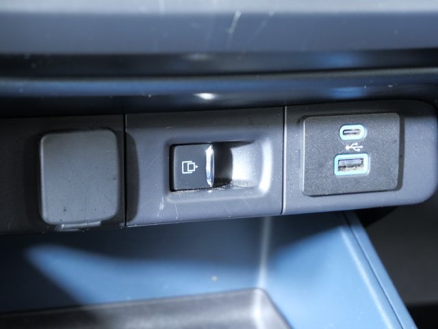 Certified 2024 Ford Maverick Lariat w/ Black Appearance Package AWD/4WD image 31