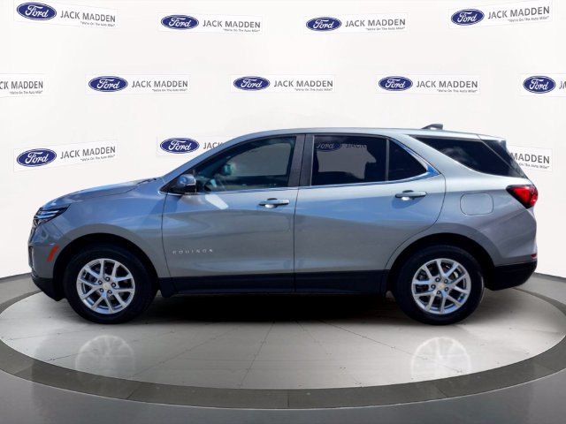 Used 2024 Chevrolet Equinox LT AWD/4WD image 2