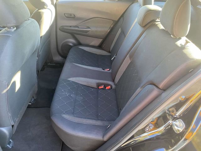 Used 2020 Nissan Kicks S image 13