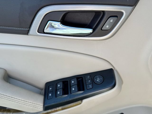 Used 2017 GMC Yukon Denali w/ Open Road Package AWD/4WD image 13