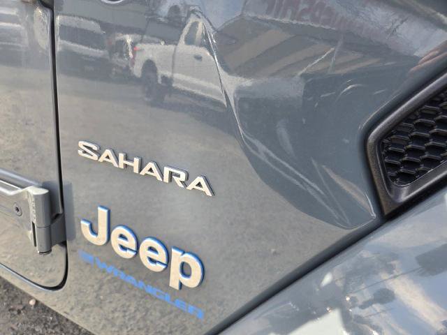 Used 2024 Jeep Wrangler Unlimited Sahara AWD/4WD image 33