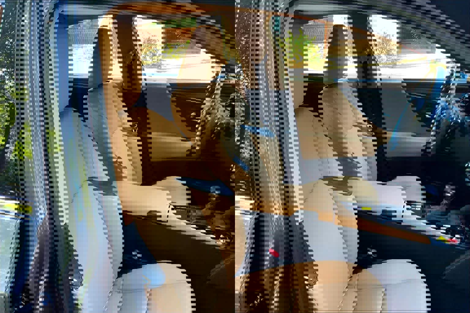 Used 2024 Lexus ES 350 w/ Premium Package image 10