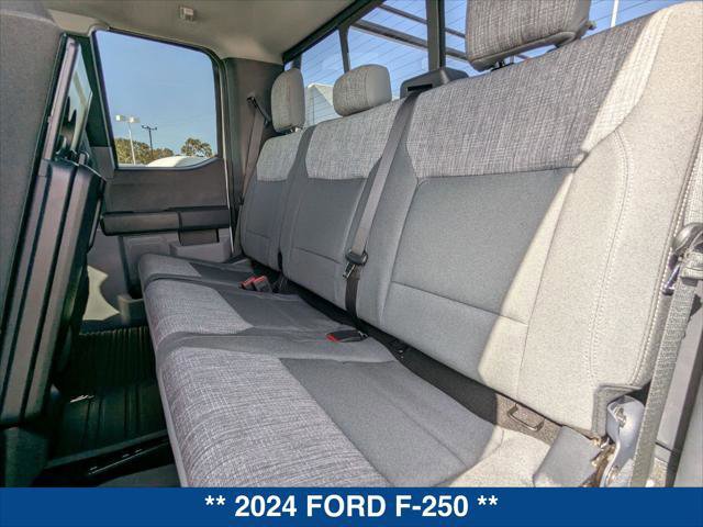 Certified 2024 Ford F250 XLT w/ 360-Degree Camera Package AWD/4WD image 20