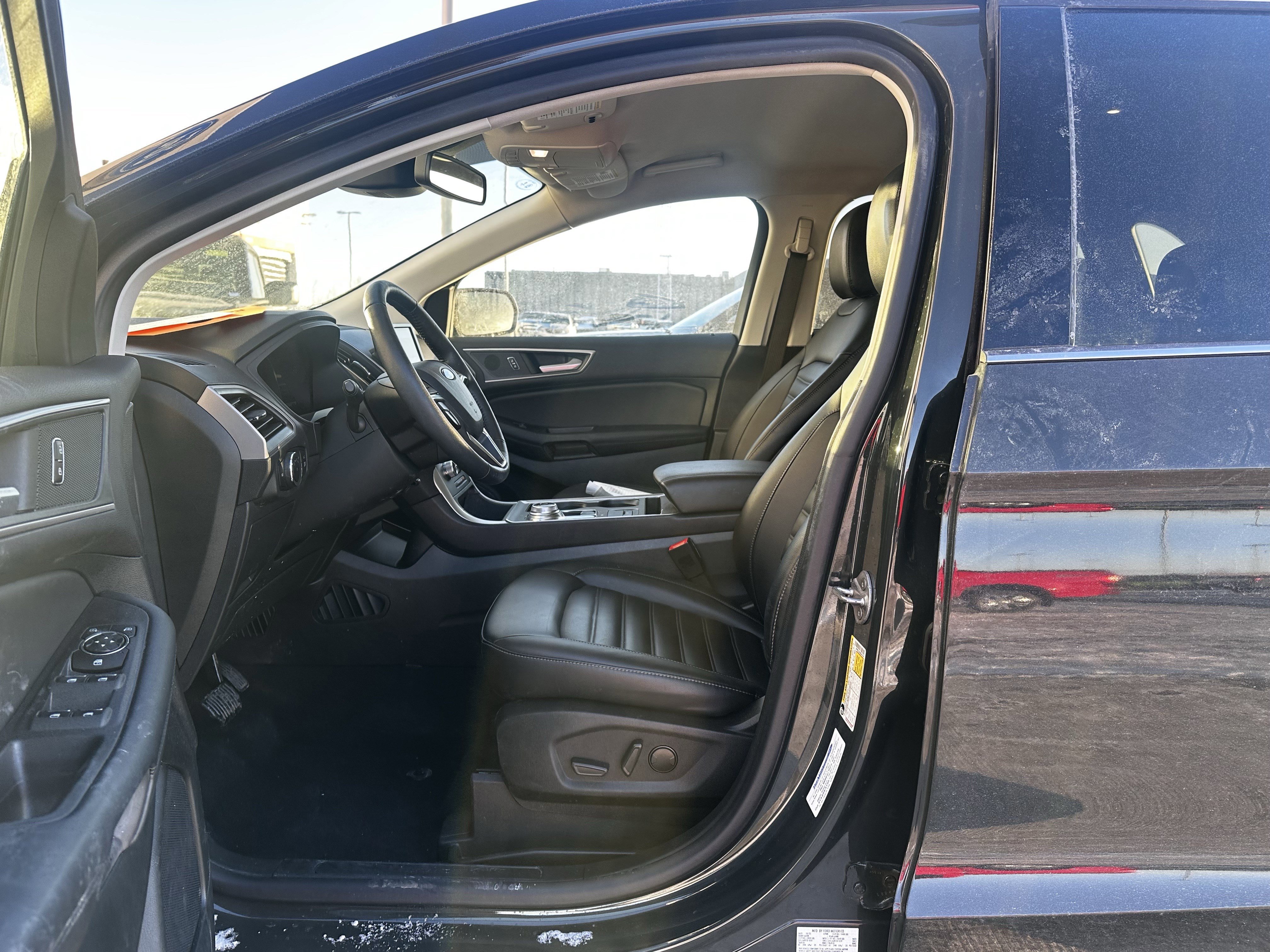 Certified 2024 Ford Edge SEL w/ Convenience Package image 14