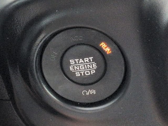 Used 2022 Jeep Wrangler Unlimited Sport AWD/4WD image 25