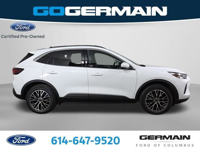 Certified 2023 Ford Escape SE image 2